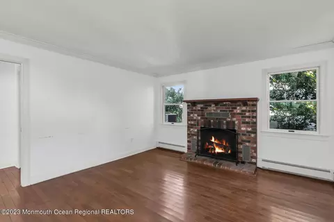 74 S Ward Ave, Rumson, NJ 07760 photo 8