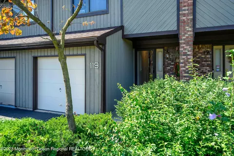 119 Bowne Ct #47, Matawan, NJ 07747
