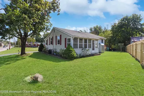 66 Jacobstown Rd, New Egypt, NJ 08533