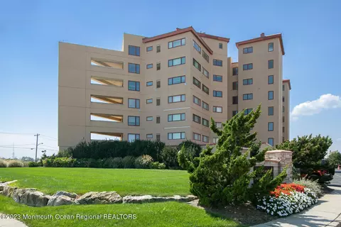 384 N Ocean Ave #4B, Long Branch, NJ 07740