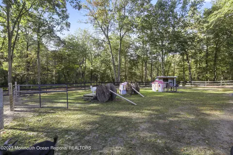 15 Brookside Rd, Millstone, NJ 08510 photo 42