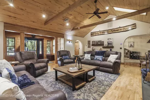15 Brookside Rd, Millstone, NJ 08510 photo 6