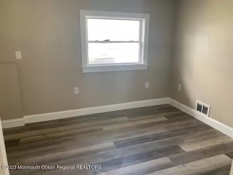 29 Tudor Ave, Berkeley, NJ 08721 photo 16