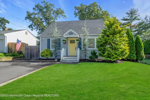 173 Mckinley Ct, Brick, NJ 08724