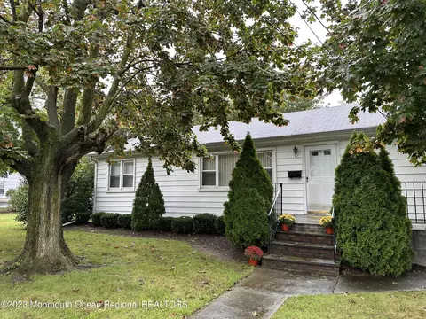 40 Wall St, West Long Branch, NJ 07764