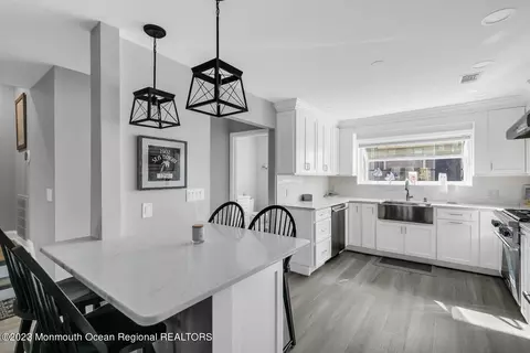 1266 Ocean Ave N #21, Sea Bright, NJ 07760