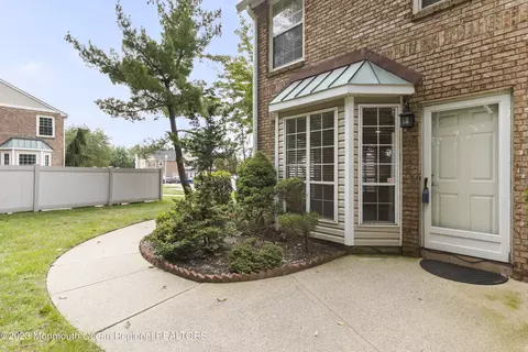 43 Culford Pl, Morganville, NJ 07751