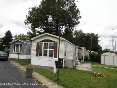 9 Phillips St, Howell, NJ 07731 photo 5