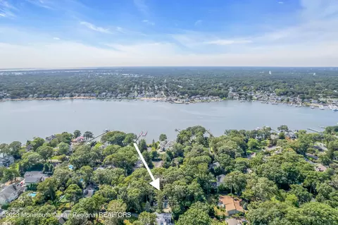 View/Area - 1007 Forrest Rd, Brielle, NJ 08730 photo 6 of 8