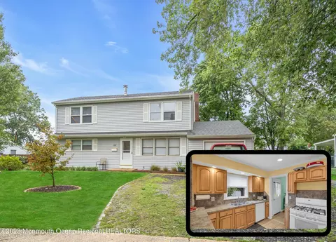 198 Cedar Grove Rd, Toms River, NJ 08753