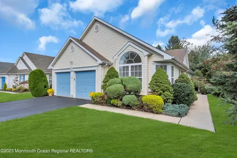2651 Silver Hill Ln, Toms River, NJ 08755