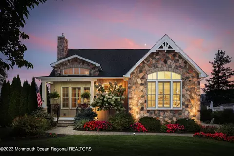 913 Ocean Rd, Spring Lake Heights, NJ 07762