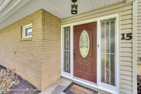 15 Devon Rd, Edison, NJ 08820 photo 4