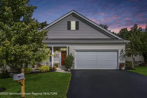 110 Mission Way, Barnegat, NJ 08005