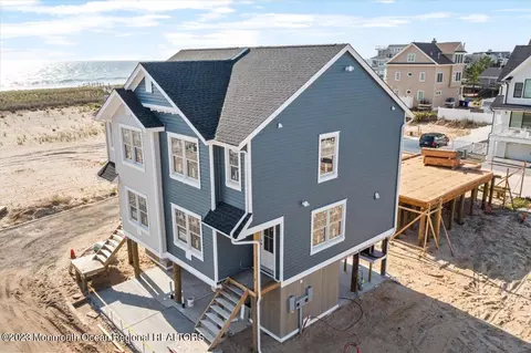 28 Shell Rd #44, Mantoloking, NJ 08738