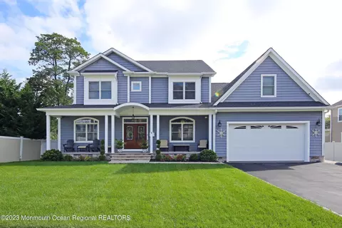 1 Maple Ave, Eatontown, NJ 07724