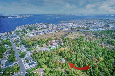 6 E Point Pleasant Ave, Ocean Gate, NJ 08740