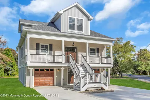 75 Michigan Ave, Waretown, NJ 08758