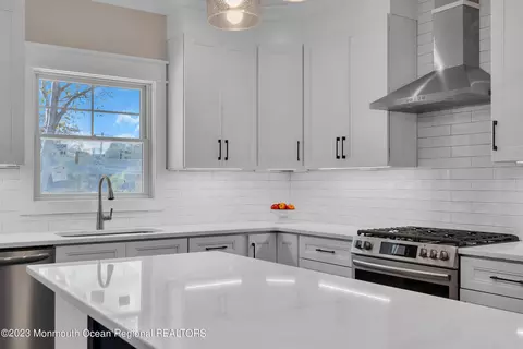 75 Michigan Ave, Waretown, NJ 08758 photo 27