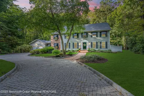 7 Birch Dr, East Brunswick, NJ 08816