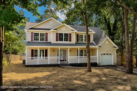 257 Elm Ave, West Creek, NJ 08092
