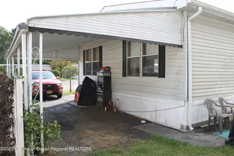46 Eagle, Whiting, NJ 08759 photo 3