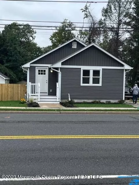 194 Newman Springs Rd, Red Bank, NJ 07701