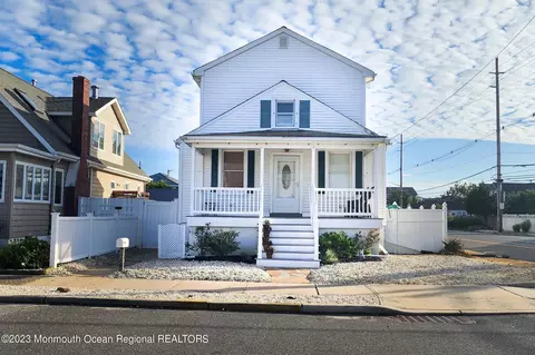 110 White Ave, Lavallette, NJ 08735