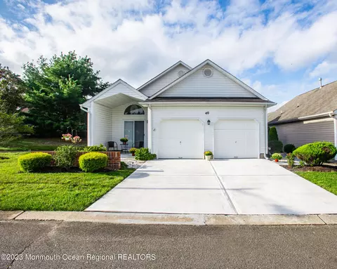 40 Lookout Dr, Manahawkin, NJ 08050