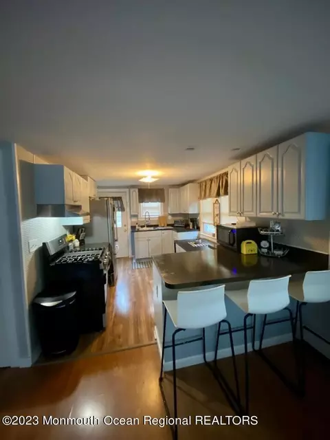 64 Johnson St, Waretown, NJ 08758 photo 3
