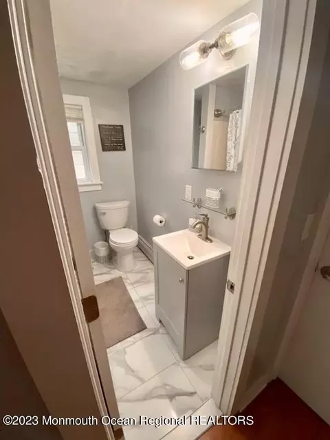 64 Johnson St, Waretown, NJ 08758 photo 8