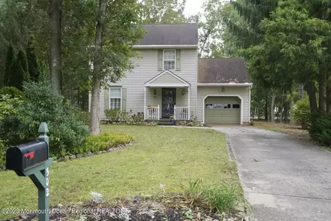 502 Boston Ct, Galloway, NJ 08205