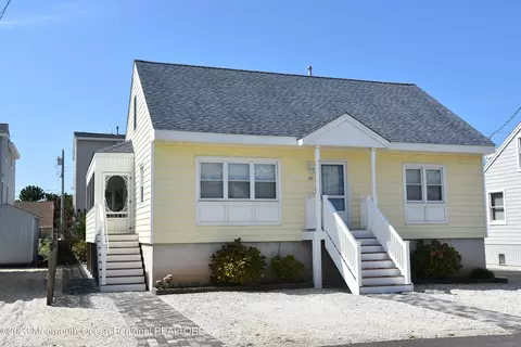 10 E 85th St, Long Beach Township, NJ 08008