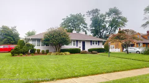 62 Grand Ave, Toms River, NJ 08753