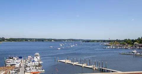28 Riverside Ave #1N, Red Bank, NJ 07701
