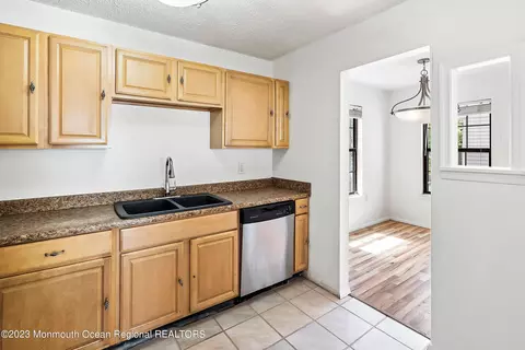 142 Aster Ct, Jackson, NJ 08527 photo 11