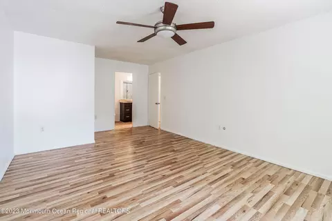 142 Aster Ct, Jackson, NJ 08527 photo 15
