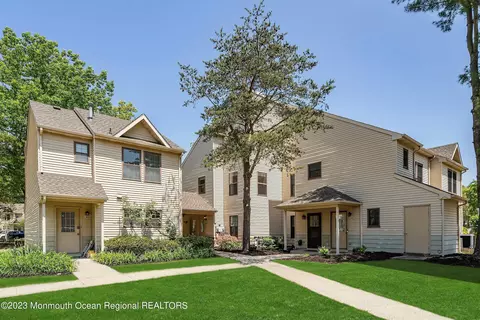 142 Aster Ct, Jackson, NJ 08527