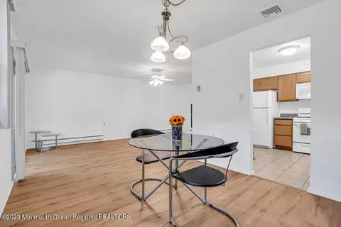 16 Darley Cir, Brick, NJ 08724 photo 4