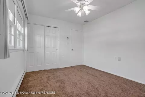 16 Darley Cir, Brick, NJ 08724 photo 11