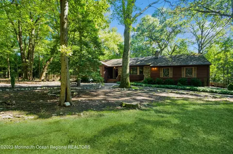 36 Witches Hollow Rd, Millstone, NJ 08535