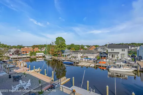 27 Perry Dr, Brick, NJ 08723 photo 45