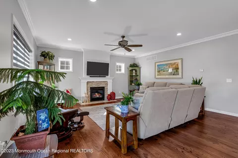 27 Perry Dr, Brick, NJ 08723 photo 21