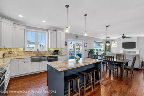 27 Perry Dr, Brick, NJ 08723 photo 14