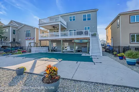 27 Perry Dr, Brick, NJ 08723 photo 3