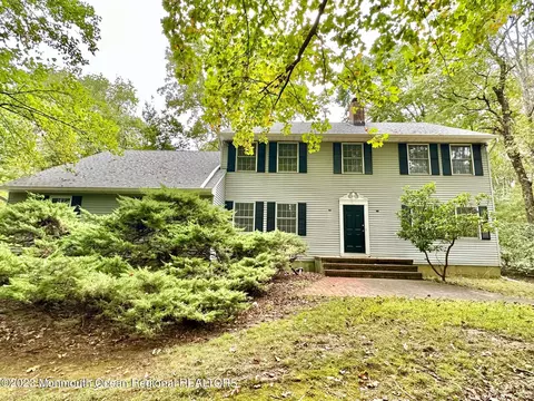 115 Millstone Rd, Millstone, NJ 08535