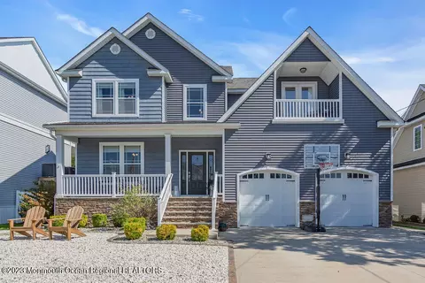 177 Royal Dr, Brick, NJ 08723
