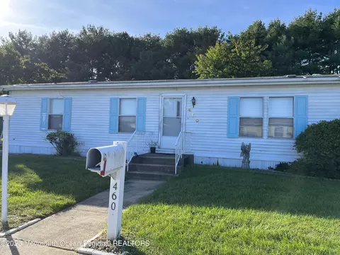 460 Charles Pl, Freehold, NJ 07728