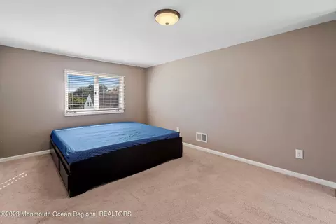 424 Cook Ave, Middlesex, NJ 08846 photo 17