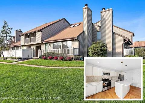 18 Cotswold Cir, Ocean, NJ 07712